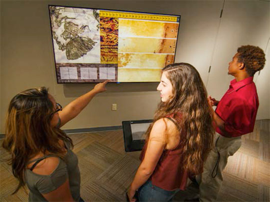 Museum visitors get a sneak peek 